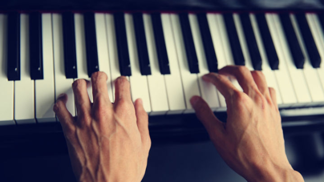 钢琴初学者会用到的指法技巧